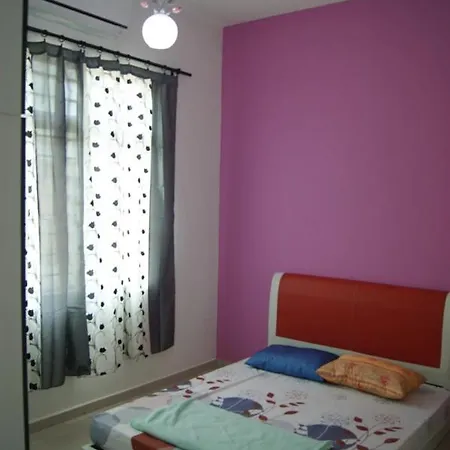 Anugerah Homestay Islam Ayer Keroh, 4 bilik tidur&4 bilik air-3